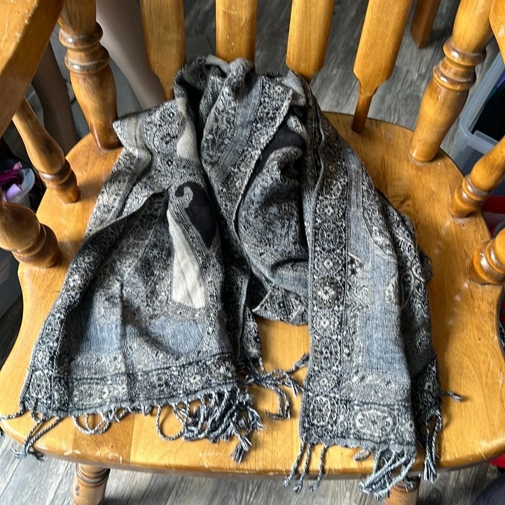 Gorgeous tassled wrap scarf